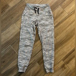 Lululemon Ready to Rulu Pant 29”